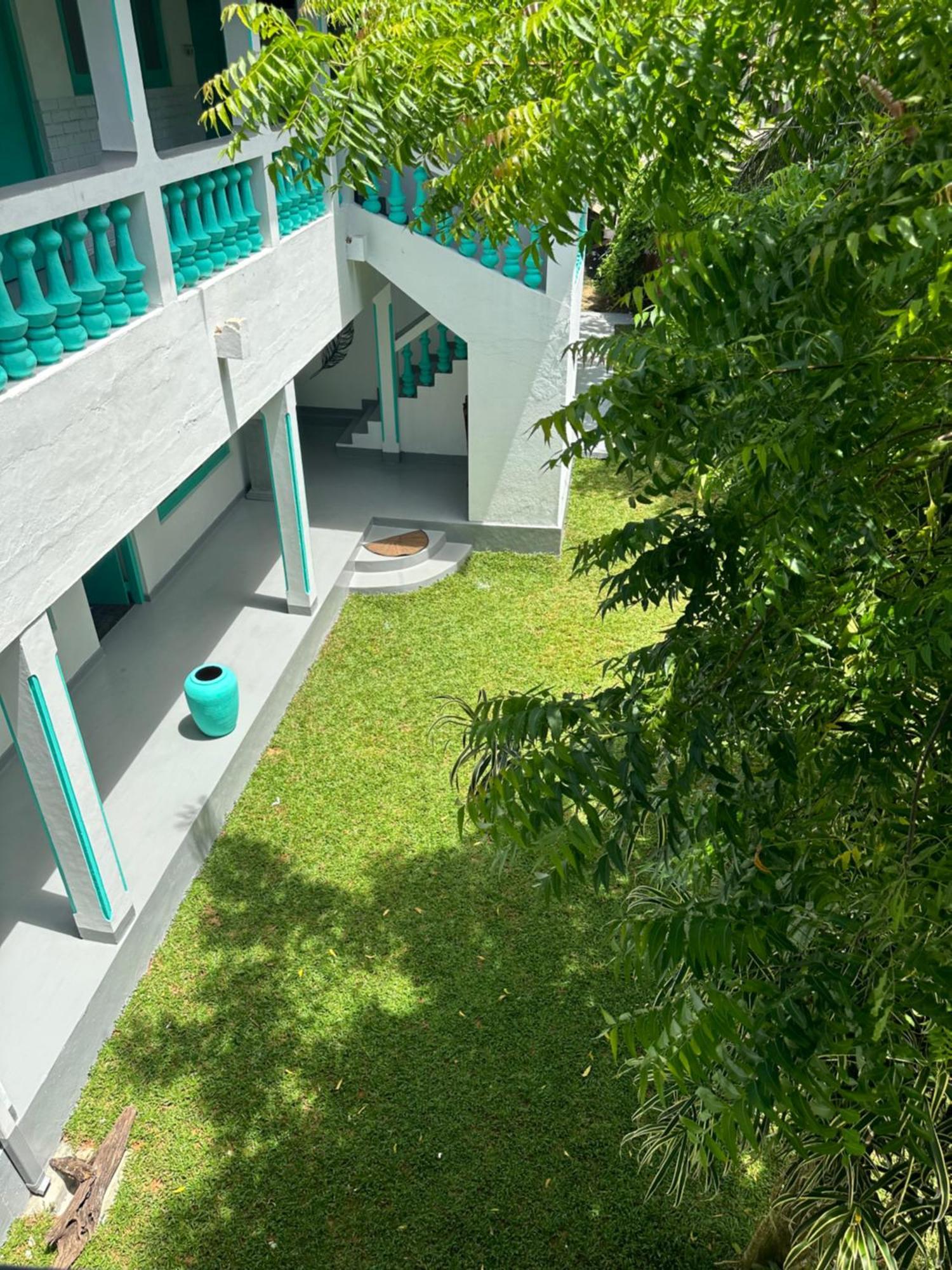 Villa 47 Хіккадува Екстер'єр фото