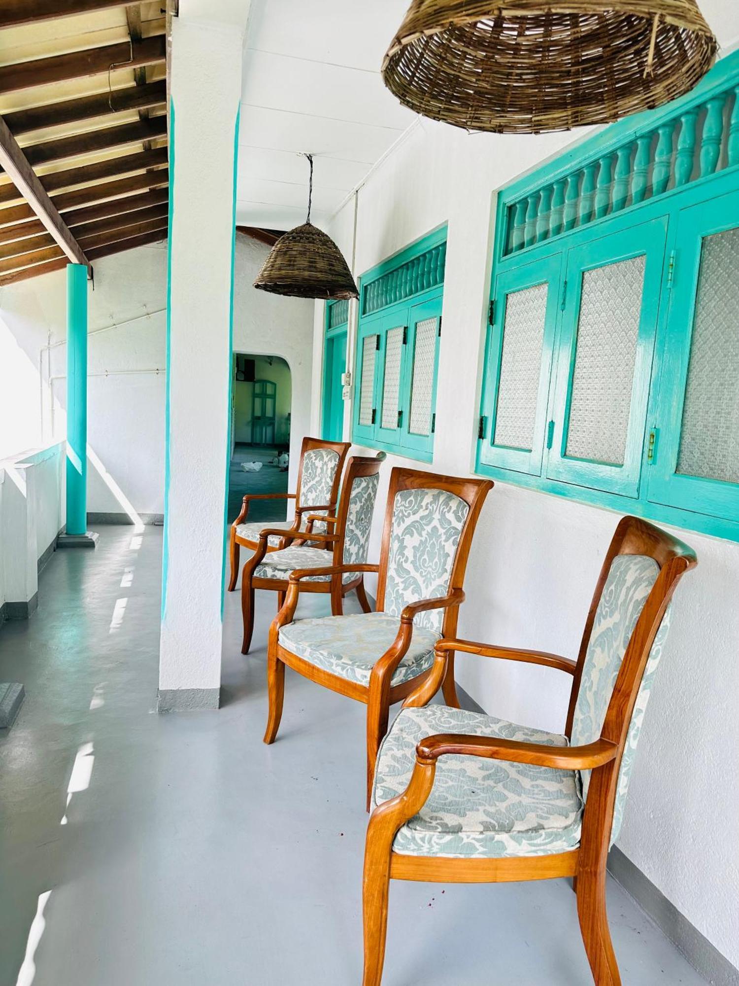 Villa 47 Хіккадува Екстер'єр фото