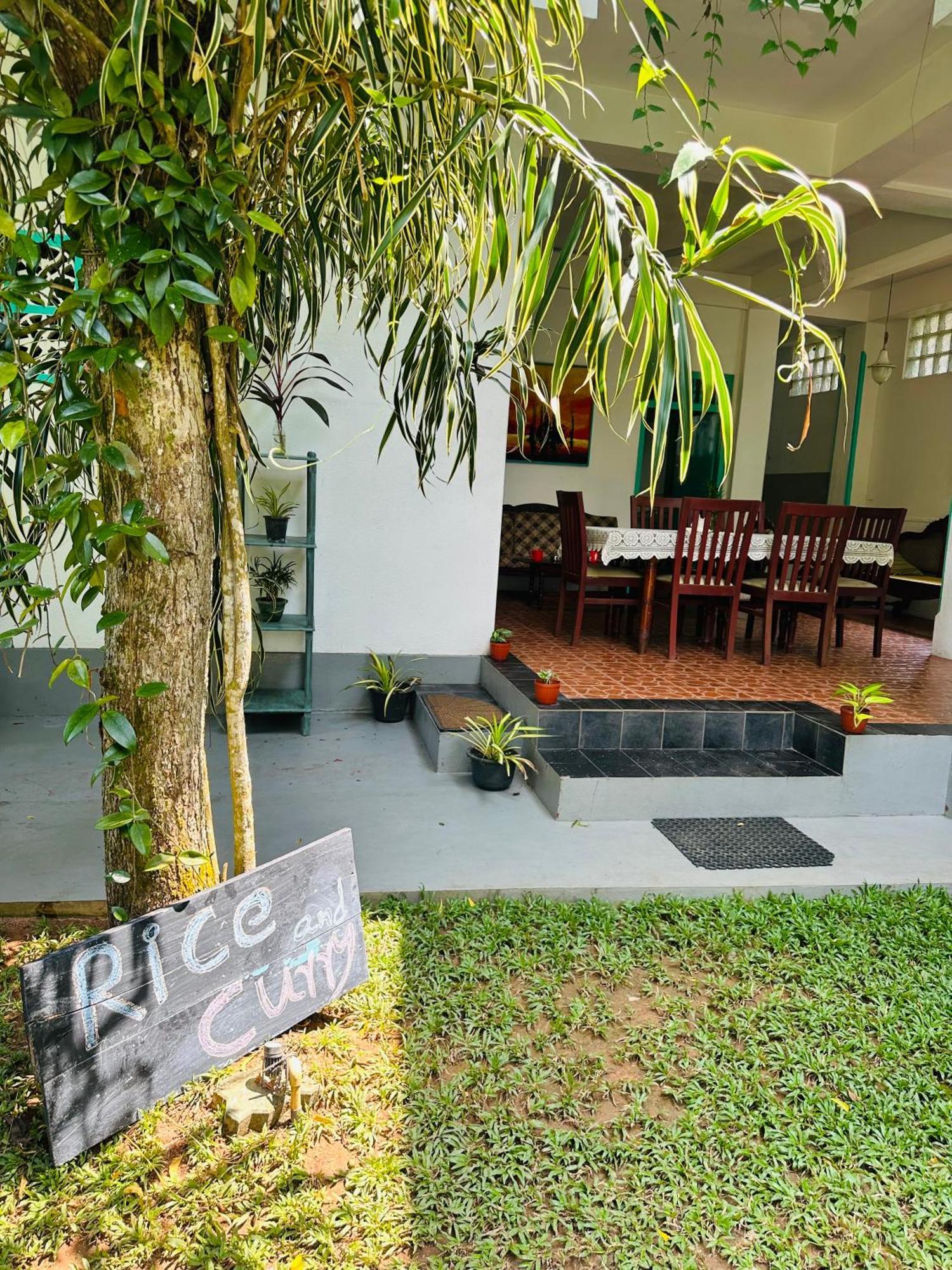 Villa 47 Хіккадува Екстер'єр фото