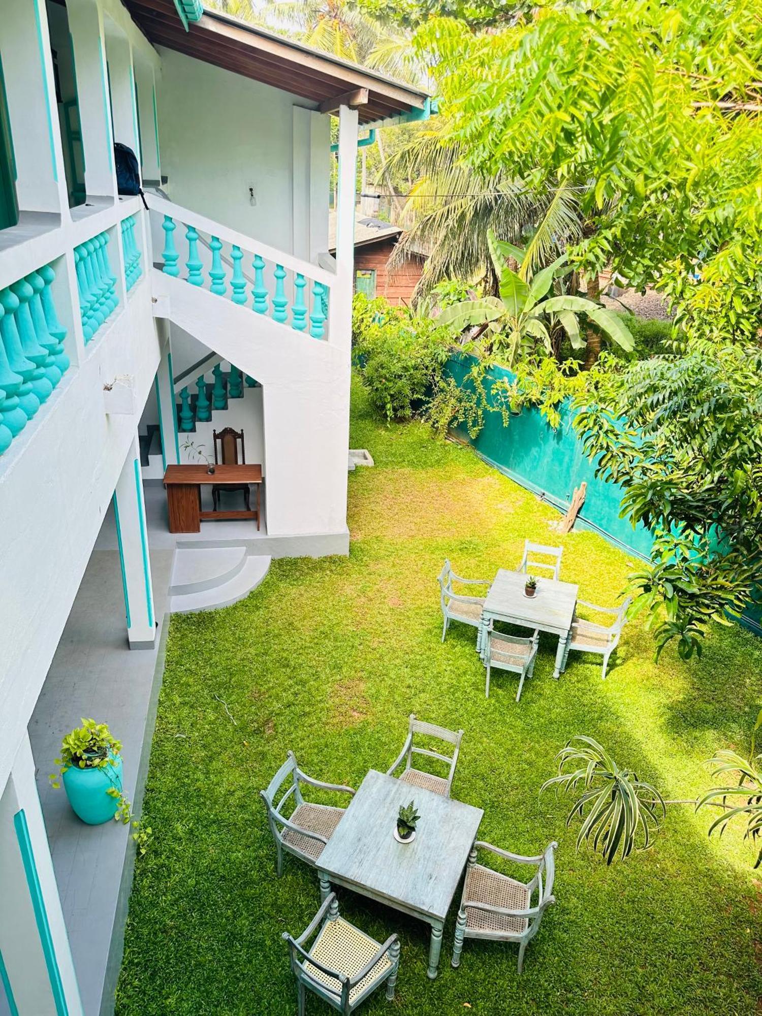Villa 47 Хіккадува Екстер'єр фото
